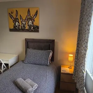Habitación en casa particular Alexandra Park Town House 223